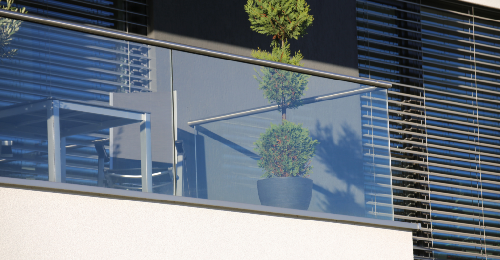 Glass Balcony Railing – Walnut Creek